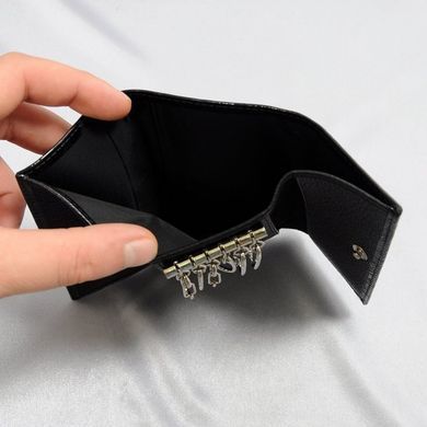 Классическая ключница Karra из натуральной кожи k10018.557.01