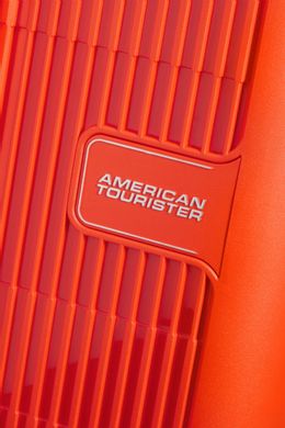Чемодан из полипропилена AeroStep American Tourister на 4 сдвоенных колесах md8.096.001
